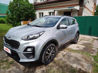2020 Kia Sportage IV Рестайлинг, серый, 1850000 рублей, вид 3