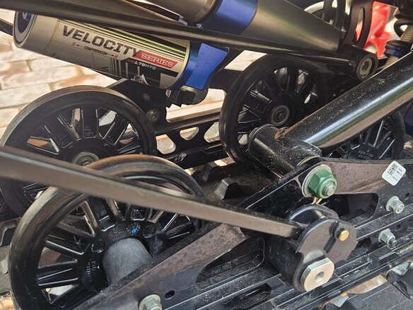 2021 Polaris 850 Switchback Assault, фиолетовый, 2300000 рублей - вид 12