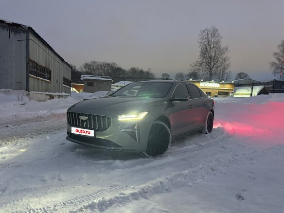 2024 Geely Preface I, зелёный