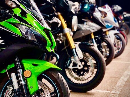 2019 Kawasaki ZX-10R Ninja, зелёный, 1450000 рублей, вид 4