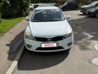 2011 Kia Ceed I Рестайлинг, белый, 735000 рублей, вид 1