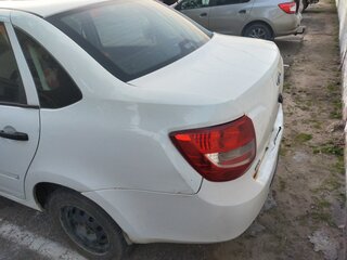 2014 Lada (ВАЗ) Granta I, белый, 220000 рублей, вид 4
