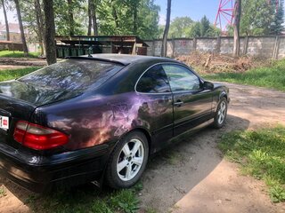 1997 Mercedes-Benz CLK-Класс 230 I (W208), синий, 400000 рублей, вид 4