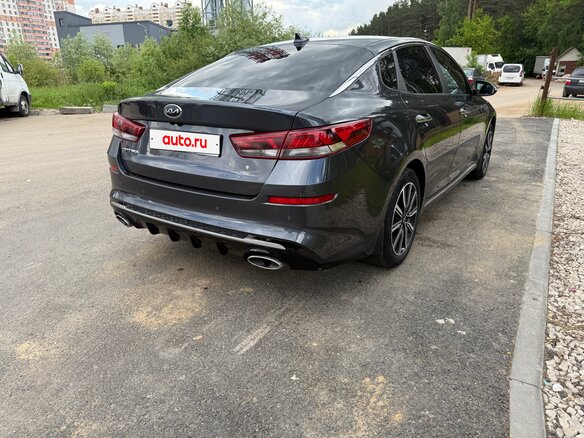 2019 Kia Optima IV Рестайлинг, серый, 1600000 рублей - вид 5