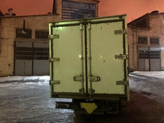 2013 Iveco Daily, белый, 3000000 рублей, вид 3