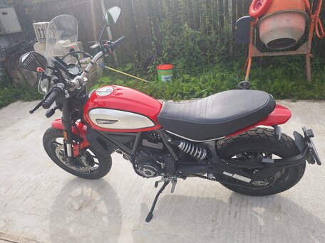 2022 Ducati Scrambler 800, красный, 799000 рублей, вид 2