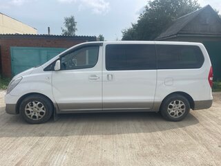 2014 Hyundai H-1 II, белый, 1900000 рублей, вид 4