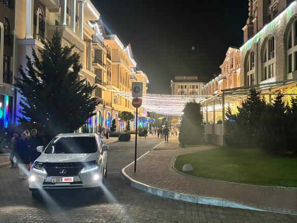 2014 Lexus RX 450h III Рестайлинг, белый, 3100000 рублей - вид 34