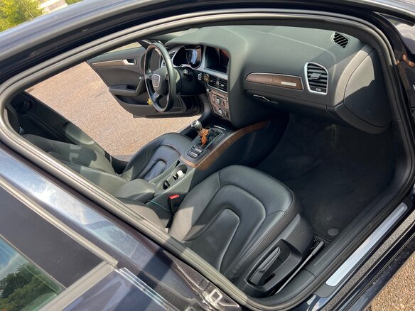 2015 Audi A4 IV (B8) Рестайлинг, синий, 1550000 рублей - вид 5