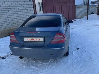 2003 Mercedes-Benz CLK-Класс 240 II (W209), синий, 550000 рублей, вид 4