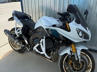 2011 Yamaha FZ8, белый, 622500 рублей, вид 3