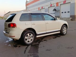 2006 Volkswagen Touareg I, белый, 850000 рублей, вид 5