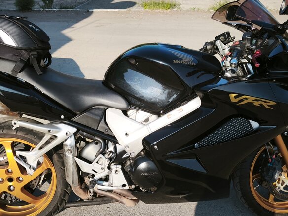2002 Honda VFR 800, чёрный, 420000 рублей