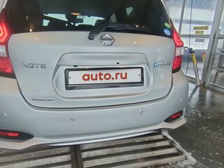 2019 Nissan Note e-Power II Рестайлинг, серебристый, 1590000 рублей, вид 4