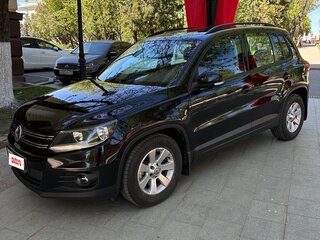 2012 Volkswagen Tiguan I Рестайлинг, чёрный, 1400000 рублей, вид 3