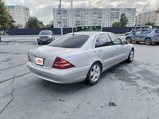2002 Mercedes-Benz S-Класс 320 Long IV (W220), серебристый, 750000 рублей, вид 4