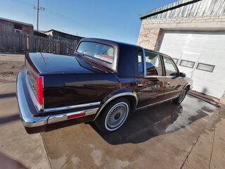 1990 Chrysler New Yorker Fifth Avenue XIII, пурпурный, 5550000 рублей, вид 4