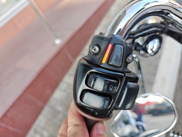 2010 Harley-Davidson Sportster 1200, чёрный, 750000 рублей - вид 16