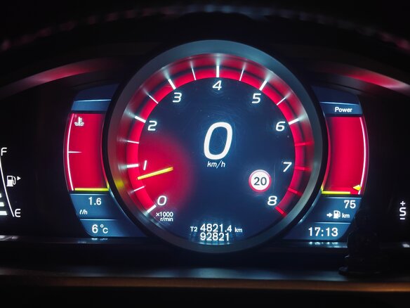2013 Volvo V40 Cross Country I, золотистый - вид 21