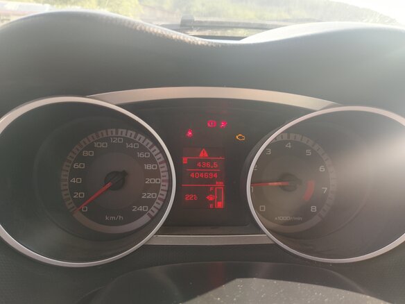 2008 Mitsubishi Outlander II, чёрный, 1200000 рублей - вид 9