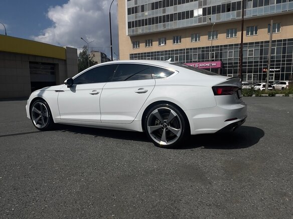 2019 Audi A5 II (F5), белый, 4000000 рублей - вид 13