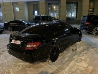 2012 Mercedes-Benz C-Класс 180 III (W204) Рестайлинг, чёрный, 1200000 рублей, вид 3