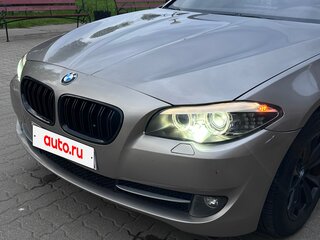 2013 BMW 5 серии 520i VI (F10/F11/F07), бежевый, 1850000 рублей, вид 4
