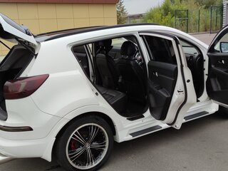 2012 Kia Sportage III, белый, 1900000 рублей, вид 3