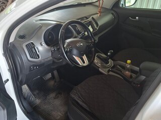 2015 Kia Sportage III Рестайлинг, белый, 1500000 рублей, вид 4