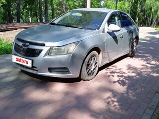 2011 Chevrolet Cruze I, серебристый, 585000 рублей, вид 1