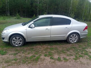2012 Opel Astra H Рестайлинг, серебристый, 650000 рублей, вид 5