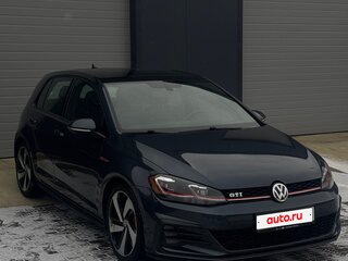 2017 Volkswagen Golf GTI VII Рестайлинг, серый, 1680000 рублей, вид 4