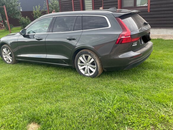 2019 Volvo V60 II, серый, 2220000 рублей - вид 13
