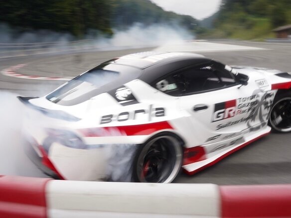 2023 Toyota Supra V (A90), белый - вид 2