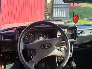 2004 Lada (ВАЗ) 2107, пурпурный, 110000 рублей, вид 5