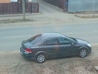 2011 Opel Astra H Рестайлинг, серый, 610000 рублей, вид 3