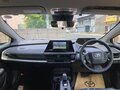 2025 Toyota Prius V (XW60), серебристый, 3300000 рублей - вид 9