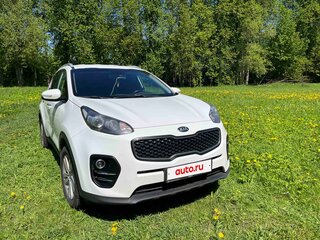 2018 Kia Sportage IV, белый, 1620000 рублей, вид 3