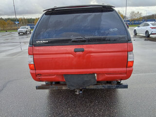 2005 Mitsubishi L200 III, красный, 1100000 рублей, вид 5