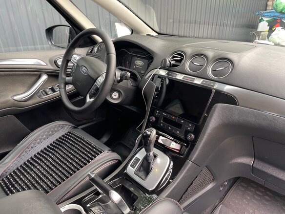 2011 Ford S-MAX I Рестайлинг, чёрный, 700000 рублей - вид 16