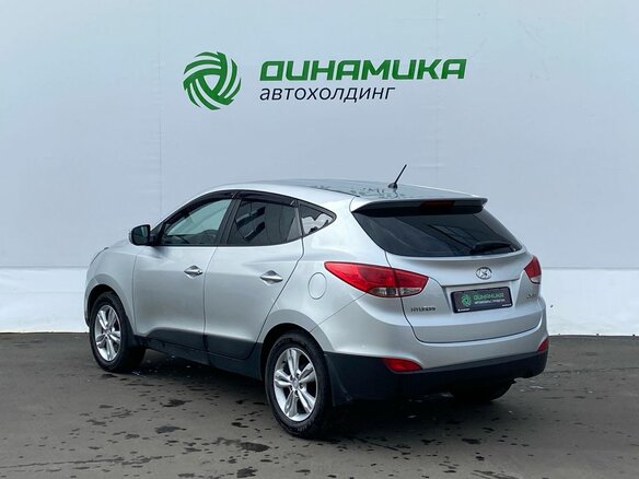 2013 Hyundai ix35 I, серебристый, 1045000 рублей - вид 6