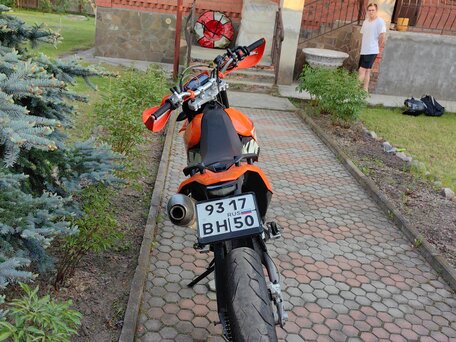 2008 KTM 690 SMC R, оранжевый, 515000 рублей, вид 4