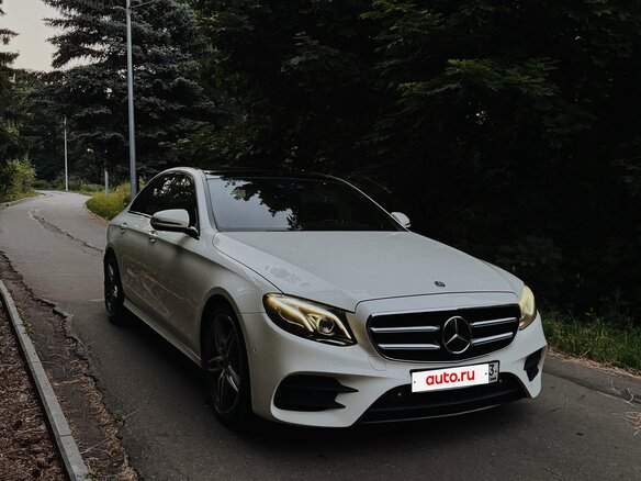 2017 Mercedes-Benz E-Класс 400 V (W213, S213, C238), белый, 2800000 рублей - вид 3