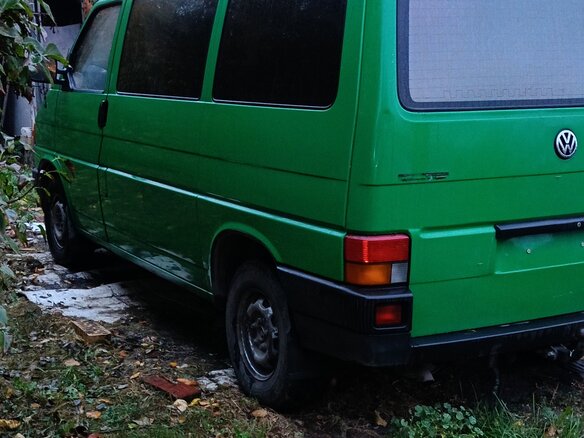 1993 Volkswagen Transporter T4, зелёный, 350000 рублей - вид 4