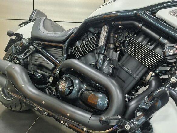 2016 Harley-Davidson V-Rod, белый, 1680000 рублей - вид 13