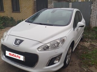 2011 Peugeot 308 I Рестайлинг, белый, 570000 рублей, вид 1