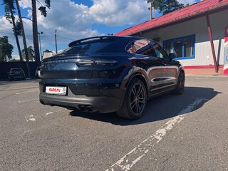 2021 Porsche Cayenne Coupé III, чёрный, 7100000 рублей, вид 4