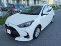 2020 Toyota Yaris IV, белый, 1325000 рублей - вид 4