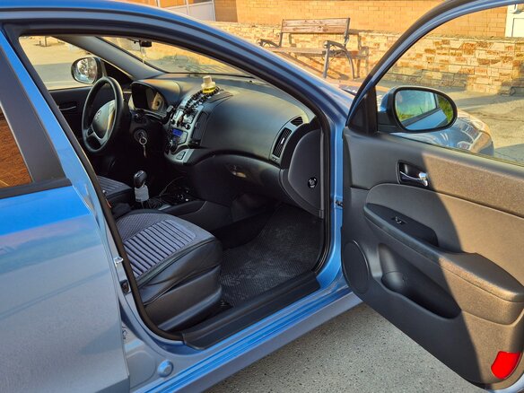 2011 Hyundai i30 I Рестайлинг, голубой, 560000 рублей - вид 8