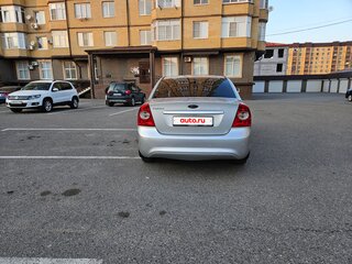 2009 Ford Focus II Рестайлинг, серебристый, 595000 рублей, вид 4